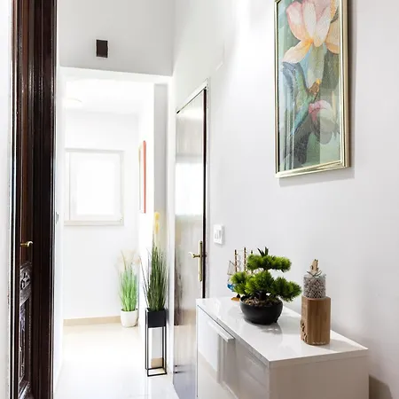 Antique Garden Villa